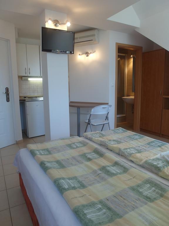 Tip-Top Apartmenthouse Balatonfüred Habitación foto